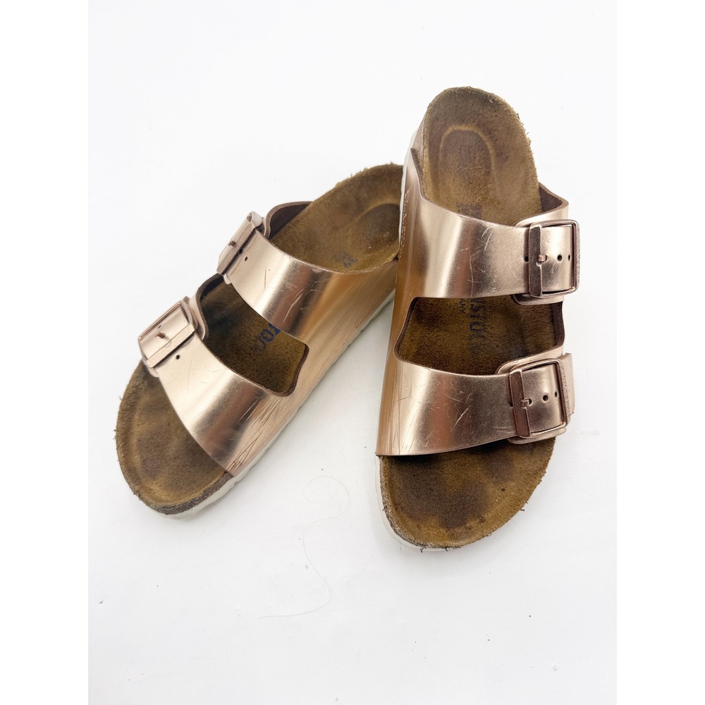 Birkenstock Arizona Metallic Rose Gold Two Strap Slide Sandals 39 L8 M6 - Picture 4 of 11